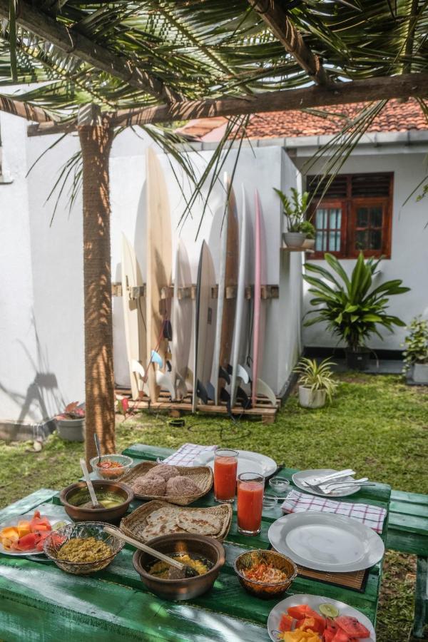 Cosynsurf Bed & Breakfast Matara Exterior photo