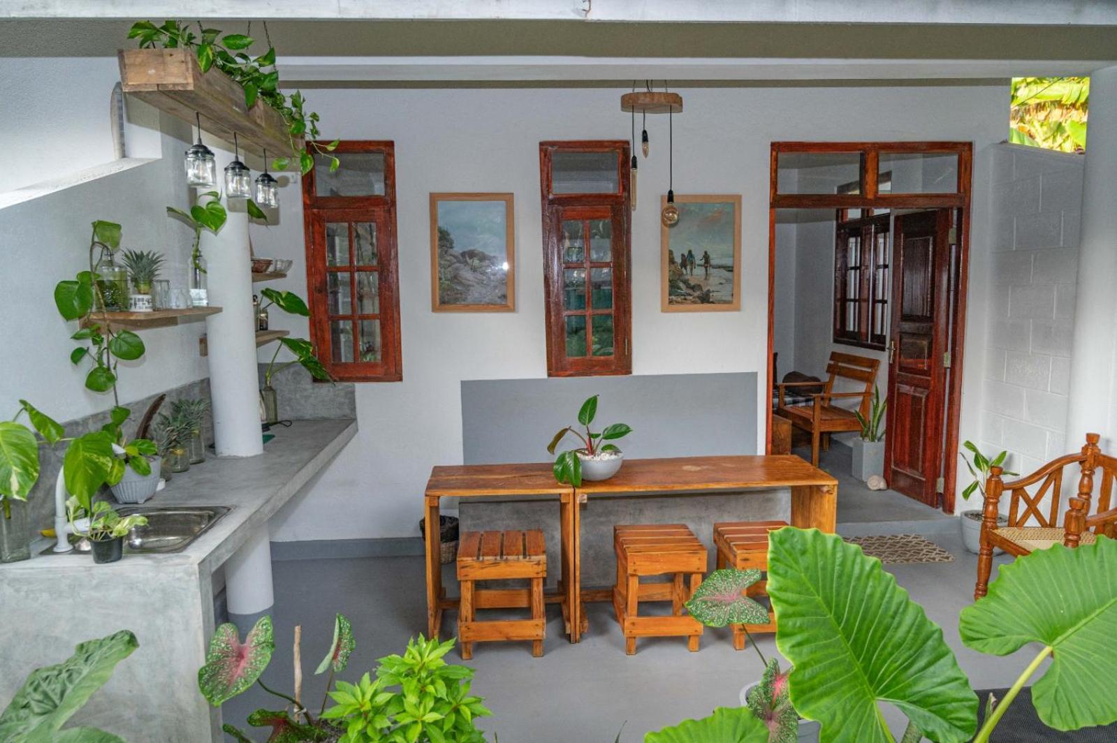 Cosynsurf Bed & Breakfast Matara Exterior photo