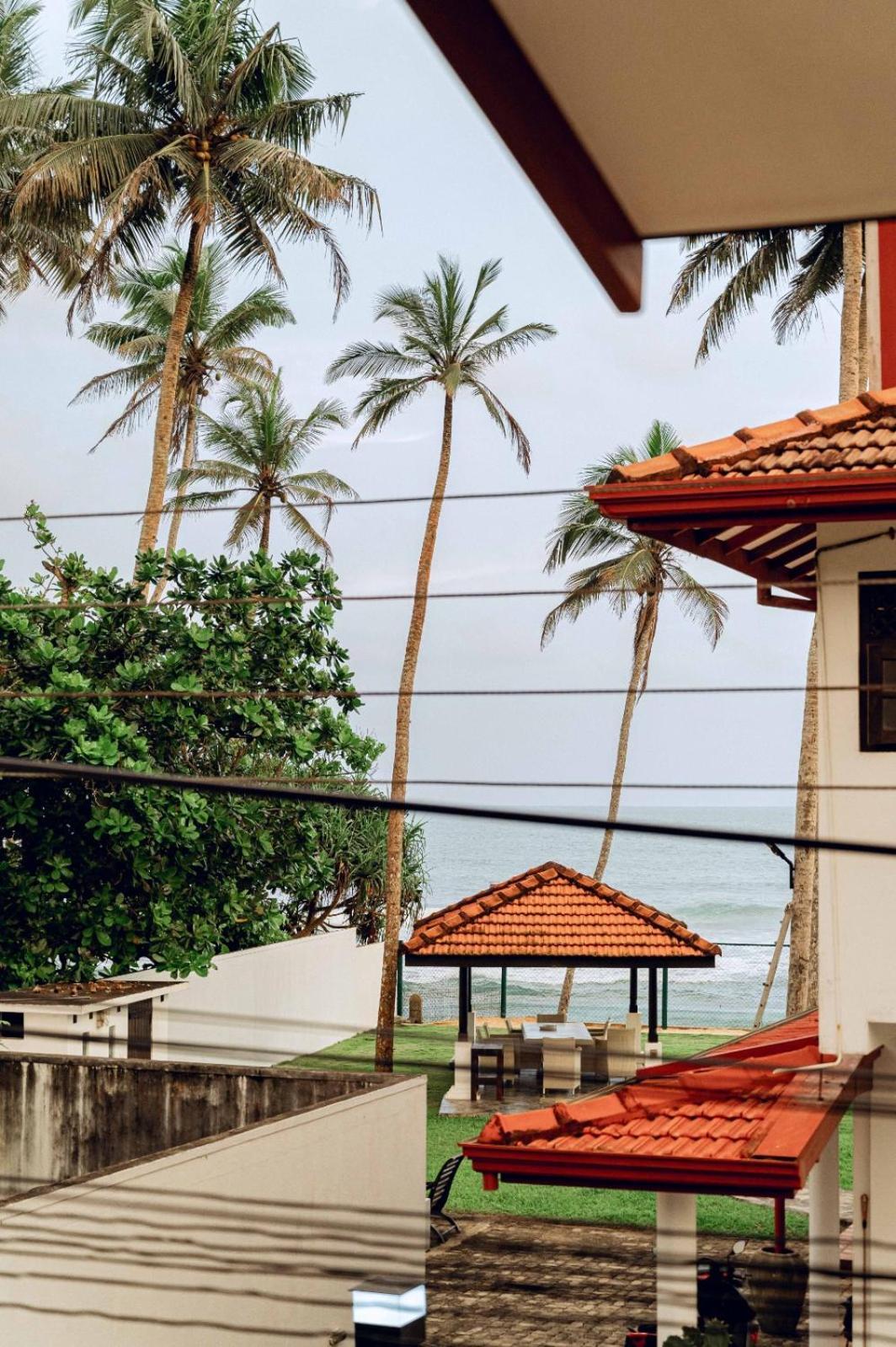 Cosynsurf Bed & Breakfast Matara Exterior photo